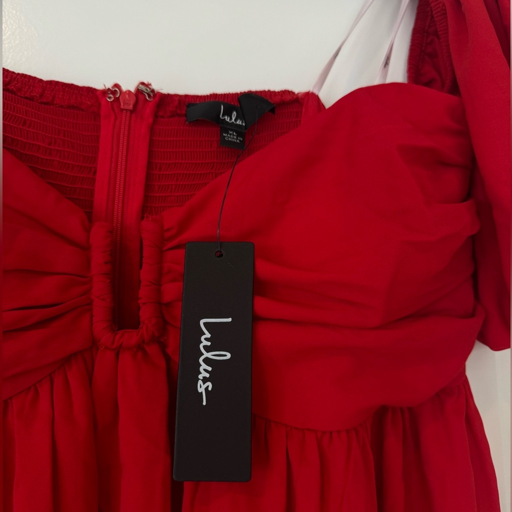 NEW Lulus Red Short Dress
